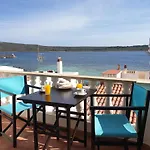 Roca Fornells, Vistas Al Mar En F76