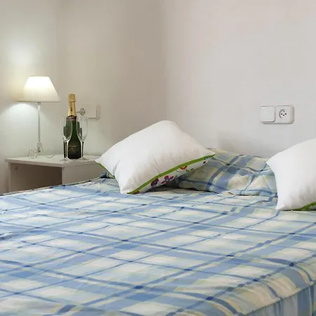 F76. Vistas Al Mar En Fornells! フォルネイス