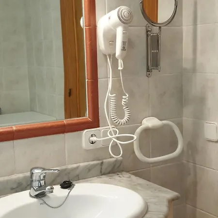 F76. Vistas Al Mar En Fornells!